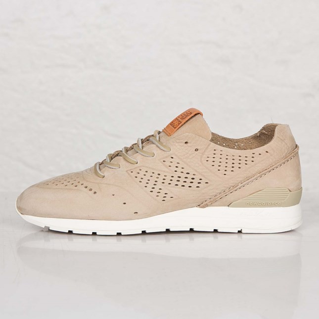 new balance 996 beige sneaker trainers